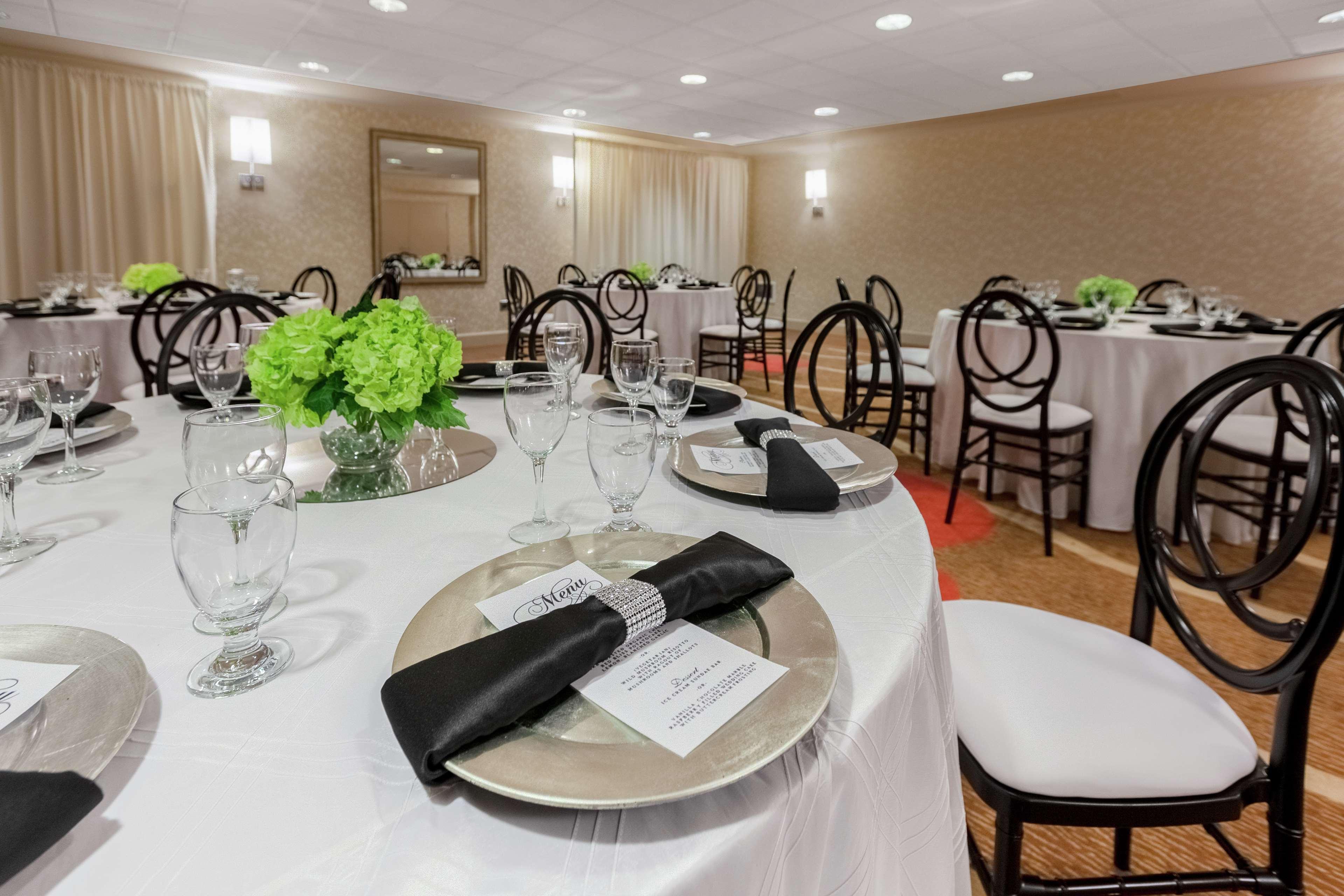 Hilton Garden Inn Pittsburgh University Place Εξωτερικό φωτογραφία