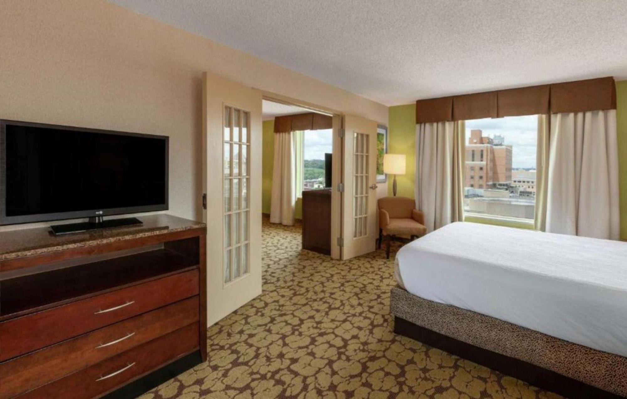 Hilton Garden Inn Pittsburgh University Place Εξωτερικό φωτογραφία