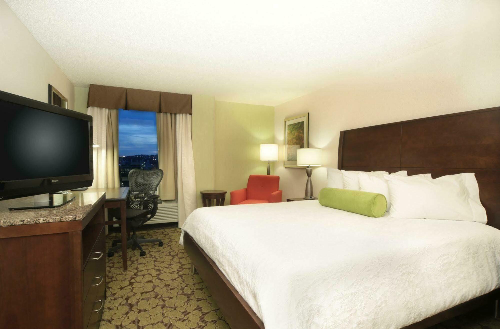 Hilton Garden Inn Pittsburgh University Place Εξωτερικό φωτογραφία